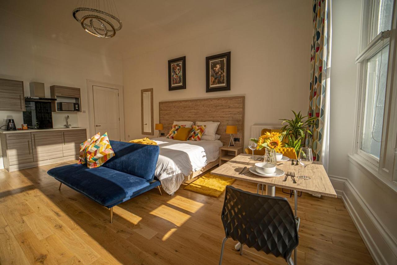 Hotel The Clarendon 4*